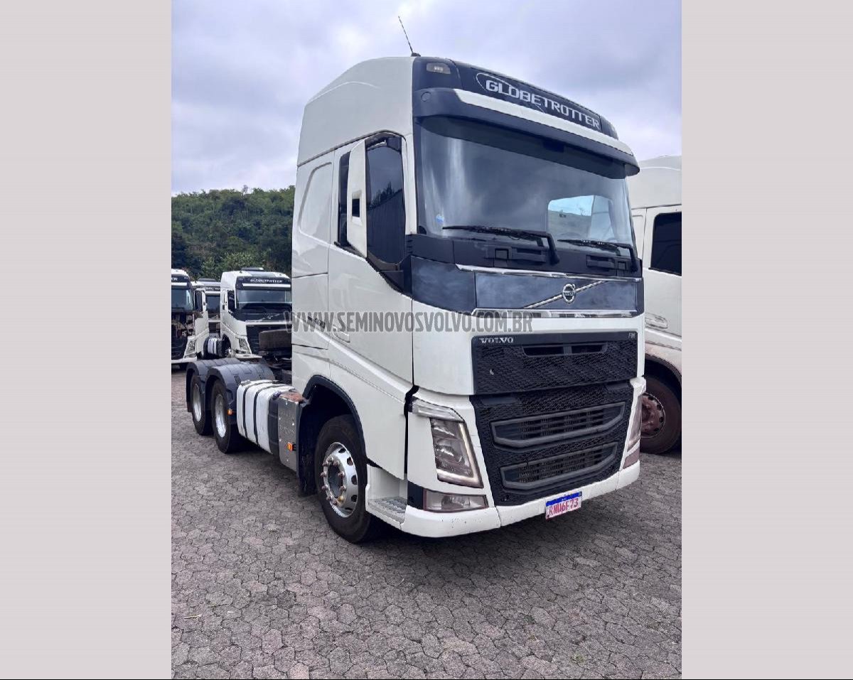 VOLVO FH-460 GLOBETROTTER 6x2 2p 2021 em SOROCABA/SP