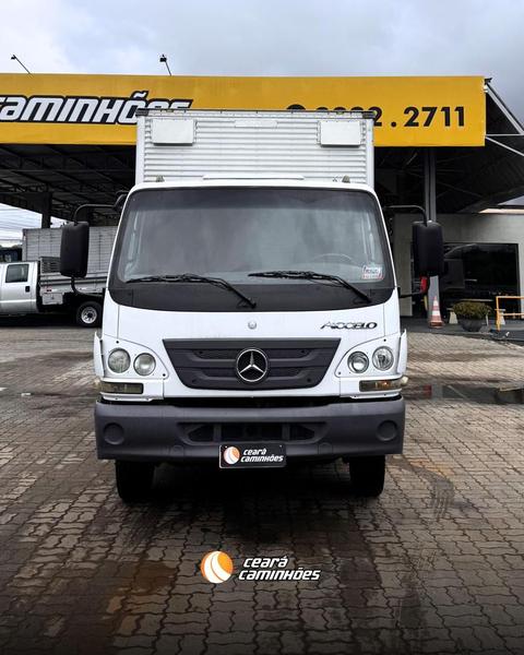MERCEDES-BENZ Accelo 815 2p (diesel) (E5) 2013
