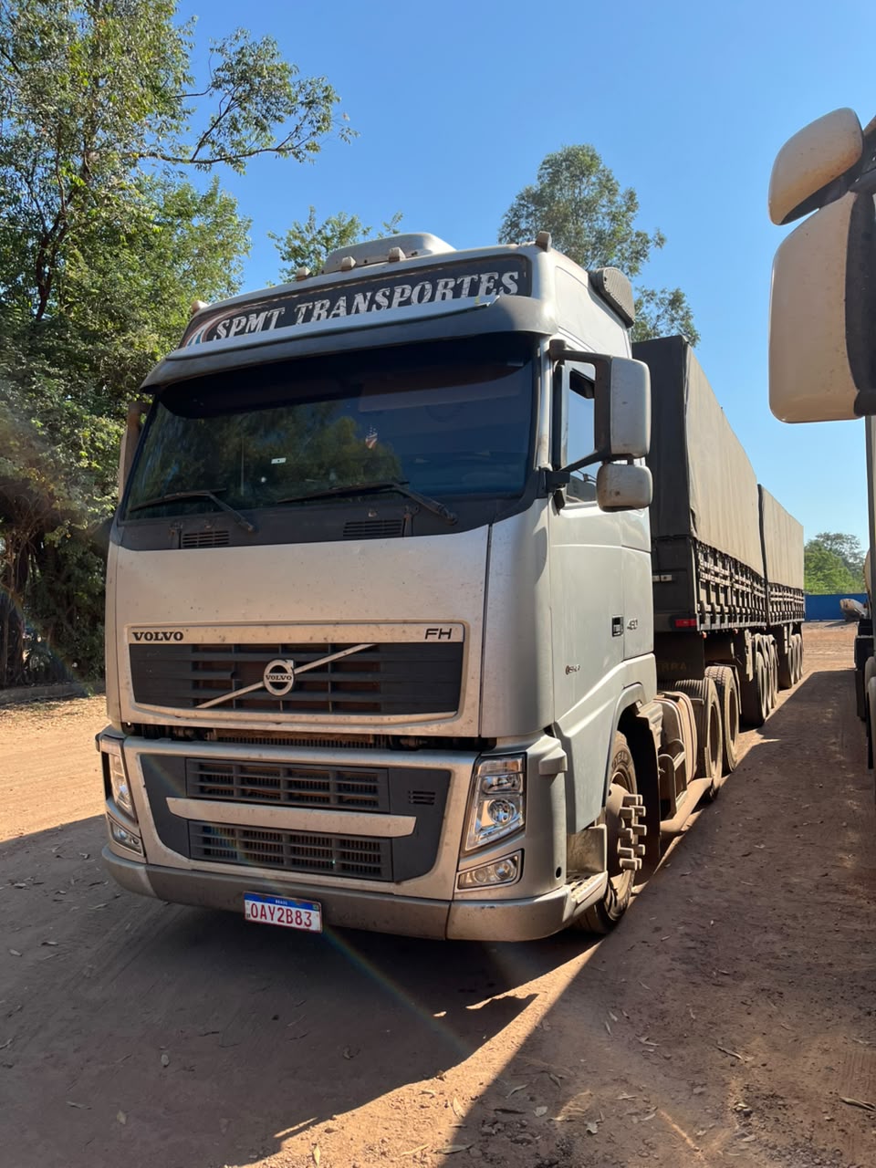 VOLVO FH-460 GLOBETROTTER 6x4 2p (diesel) (E5)