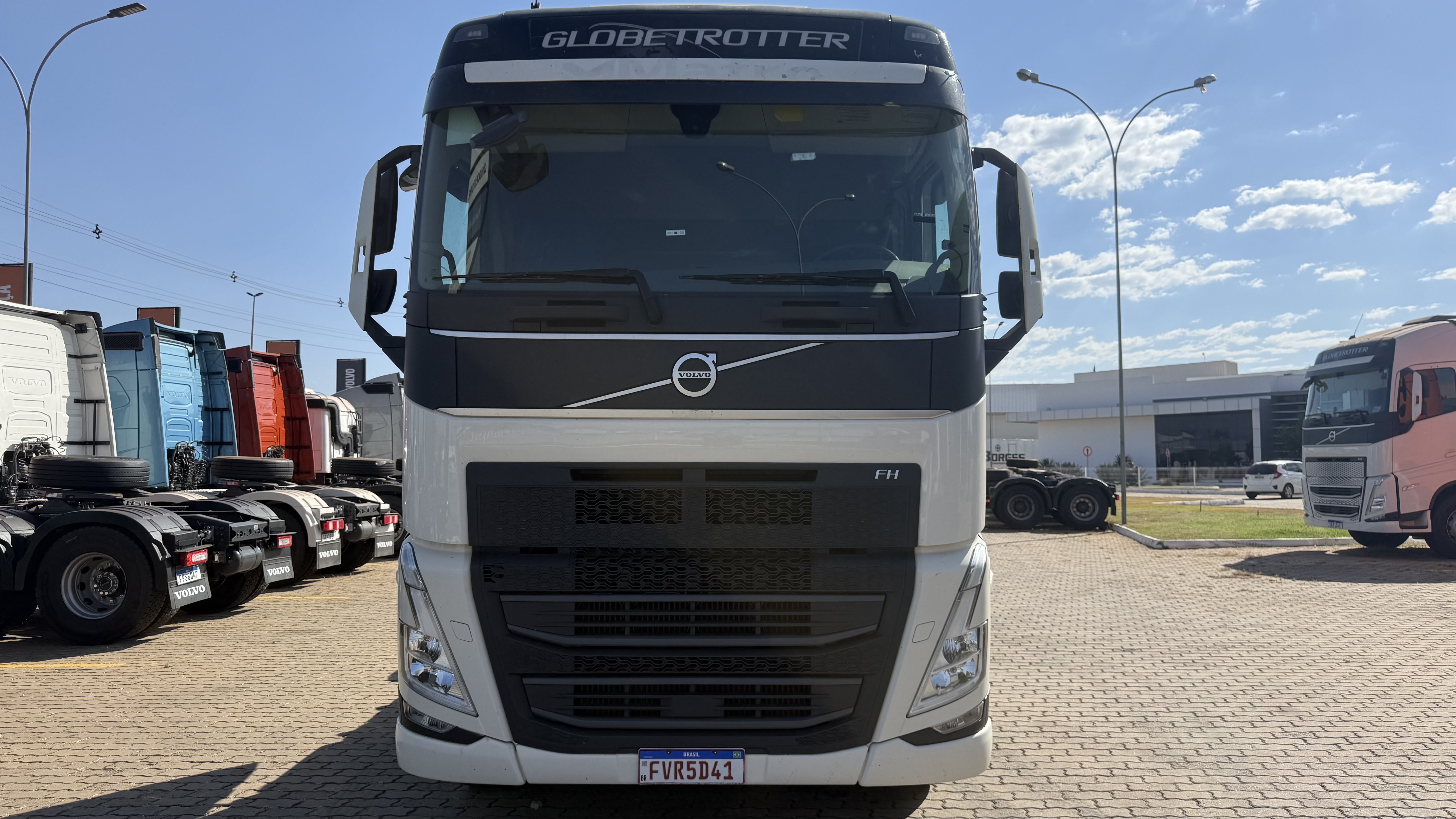 VOLVO FH-540 GLOBETROTTER 6X4 2p (diesel) (E6) 2023