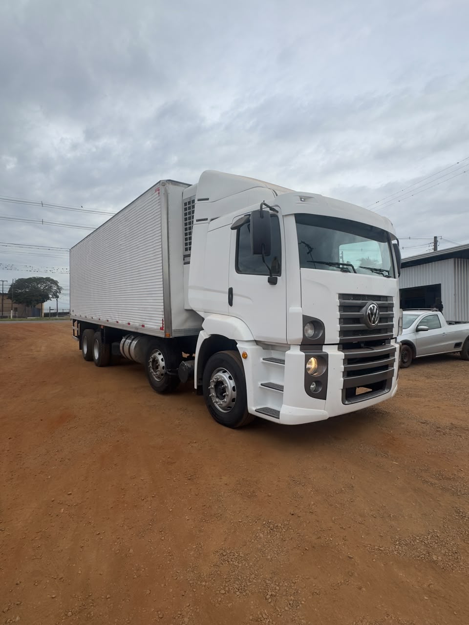 VOLKSWAGEN 30-280 Constellation 8x2 2p (diesel)(E5) 2022