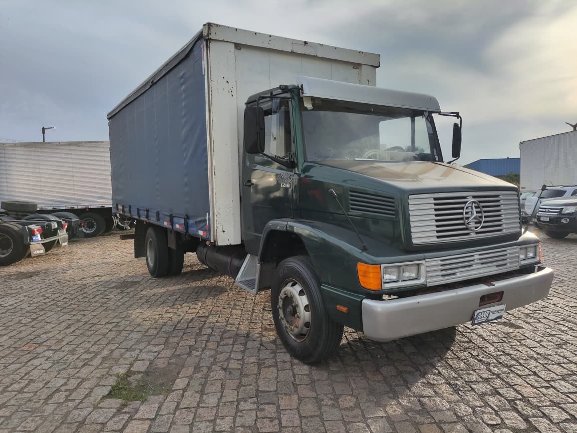 MERCEDES-BENZ L-1218 2p (diesel)