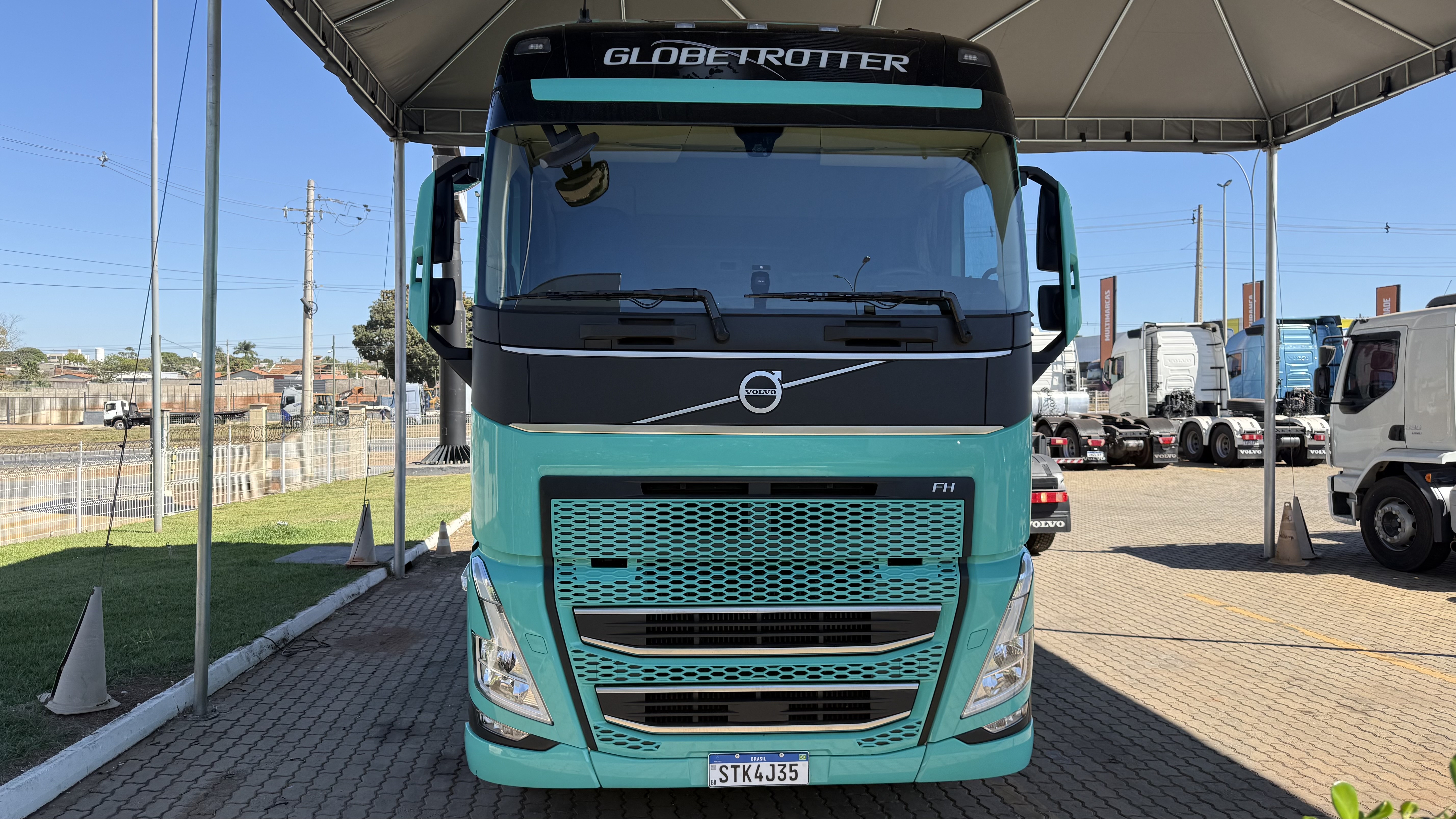 VOLVO FH-460 GLOBETROTTER 6X2 2p (diesel) (E6) 2024