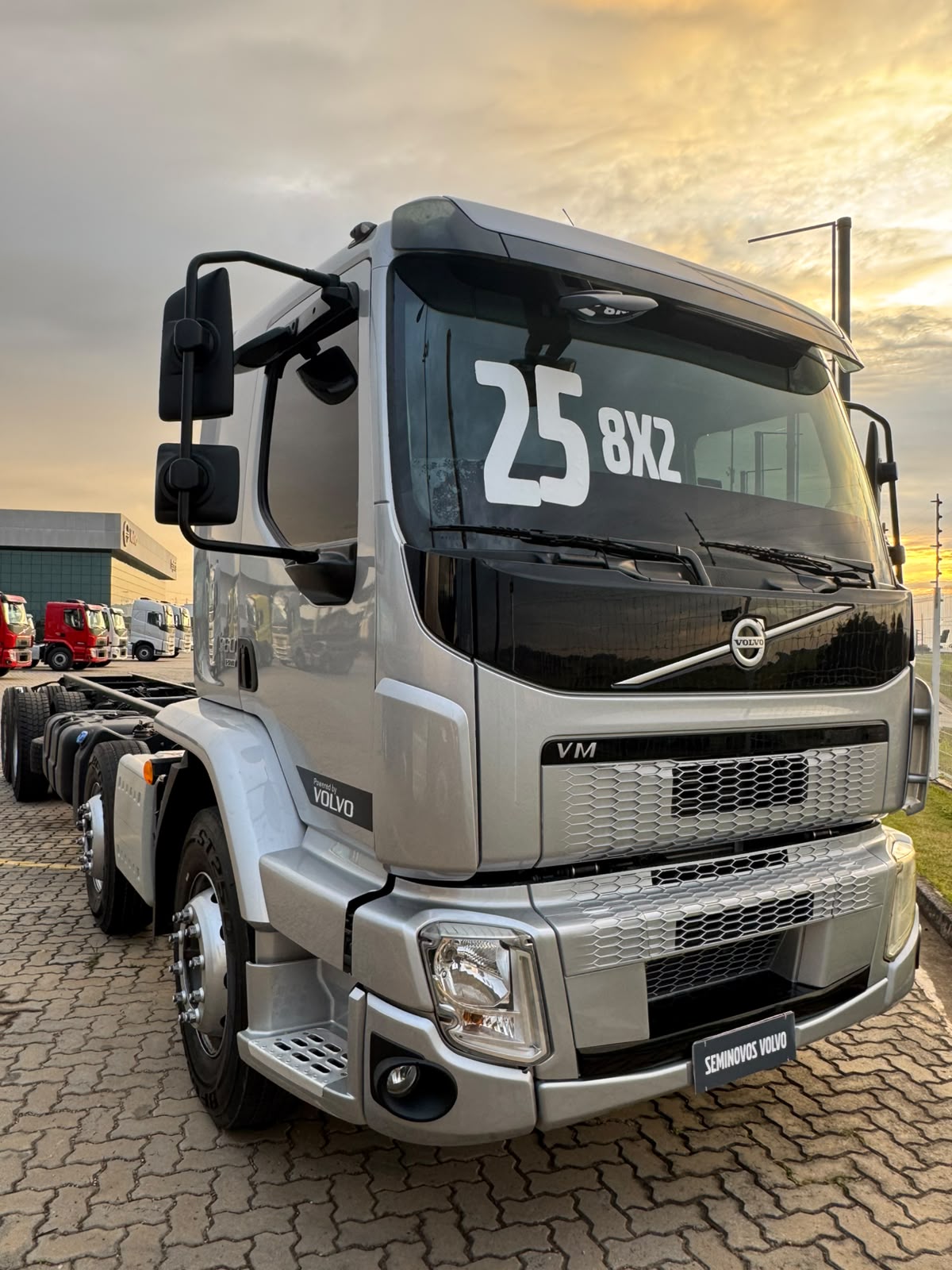 VOLVO VM 360 8X2 2p (diesel) (E6)