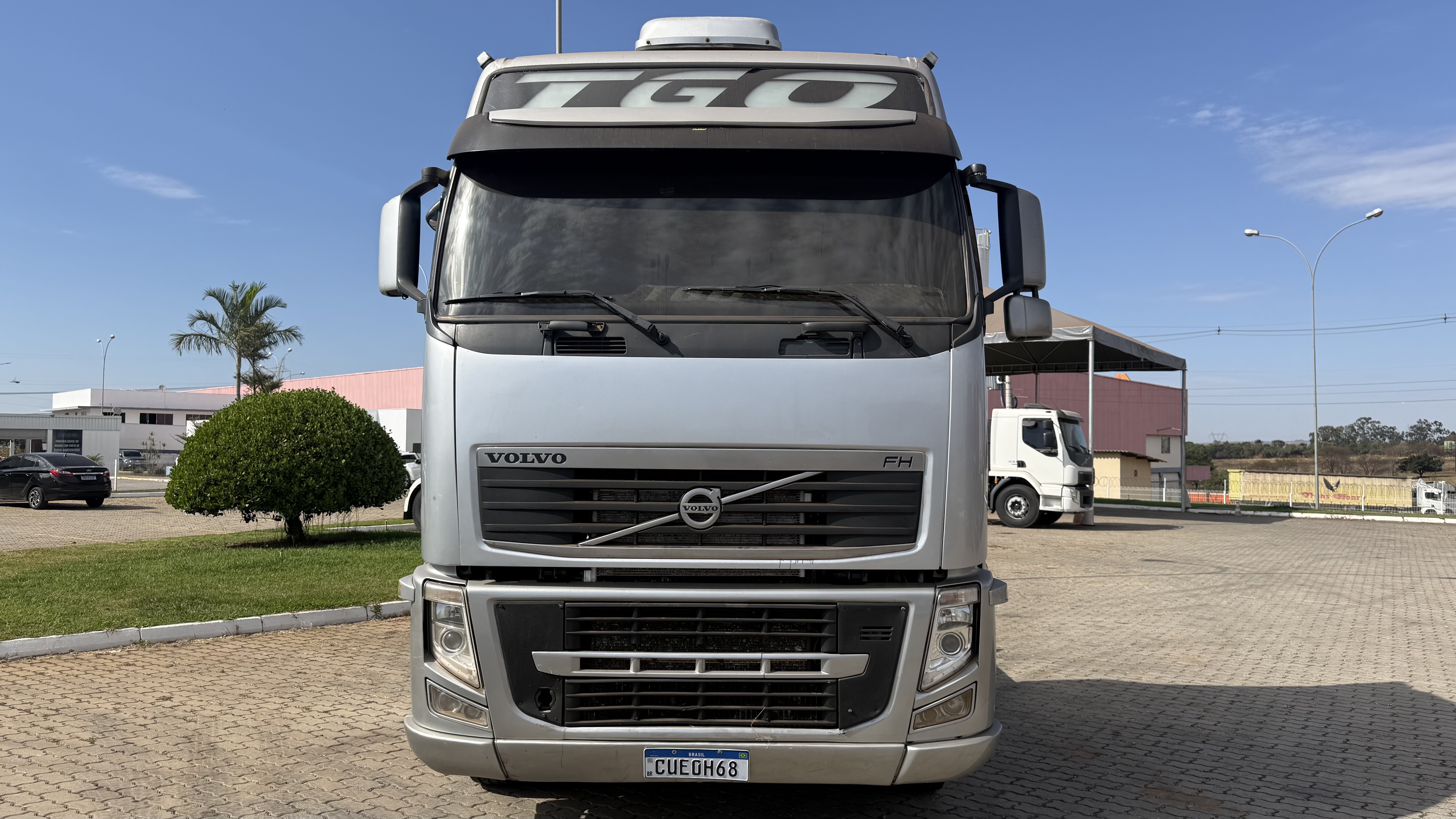 VOLVO FH-500 GLOBETROTTER 6x4 2p (diesel) (E5)