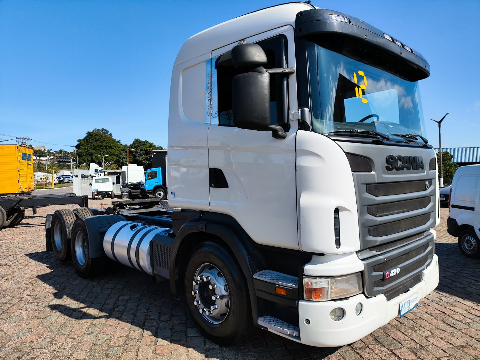 SCANIA G-420 A 4x2 3-Eixos/ A 6x2 2p (diesel) 2012