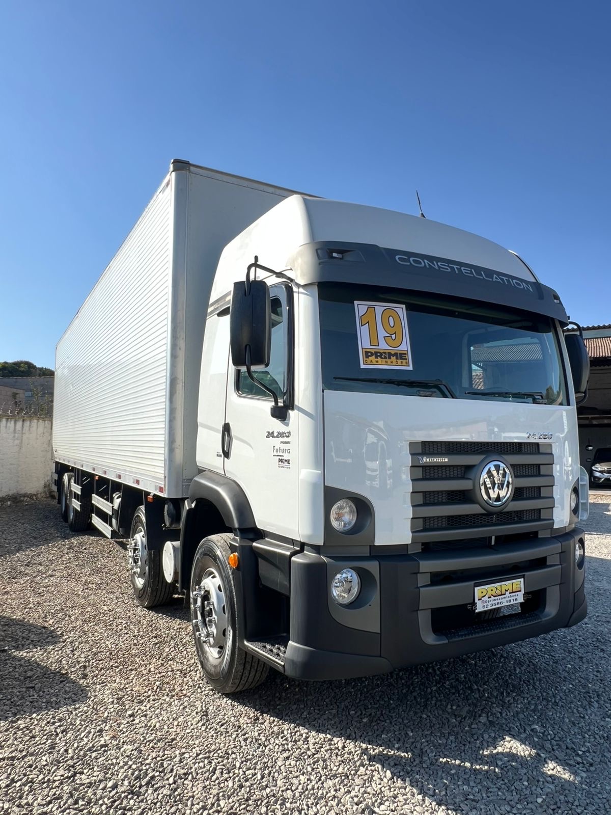 VOLKSWAGEN 24-280 E Constel. 8x2 2p 2019 em GOIÂNIA/GO