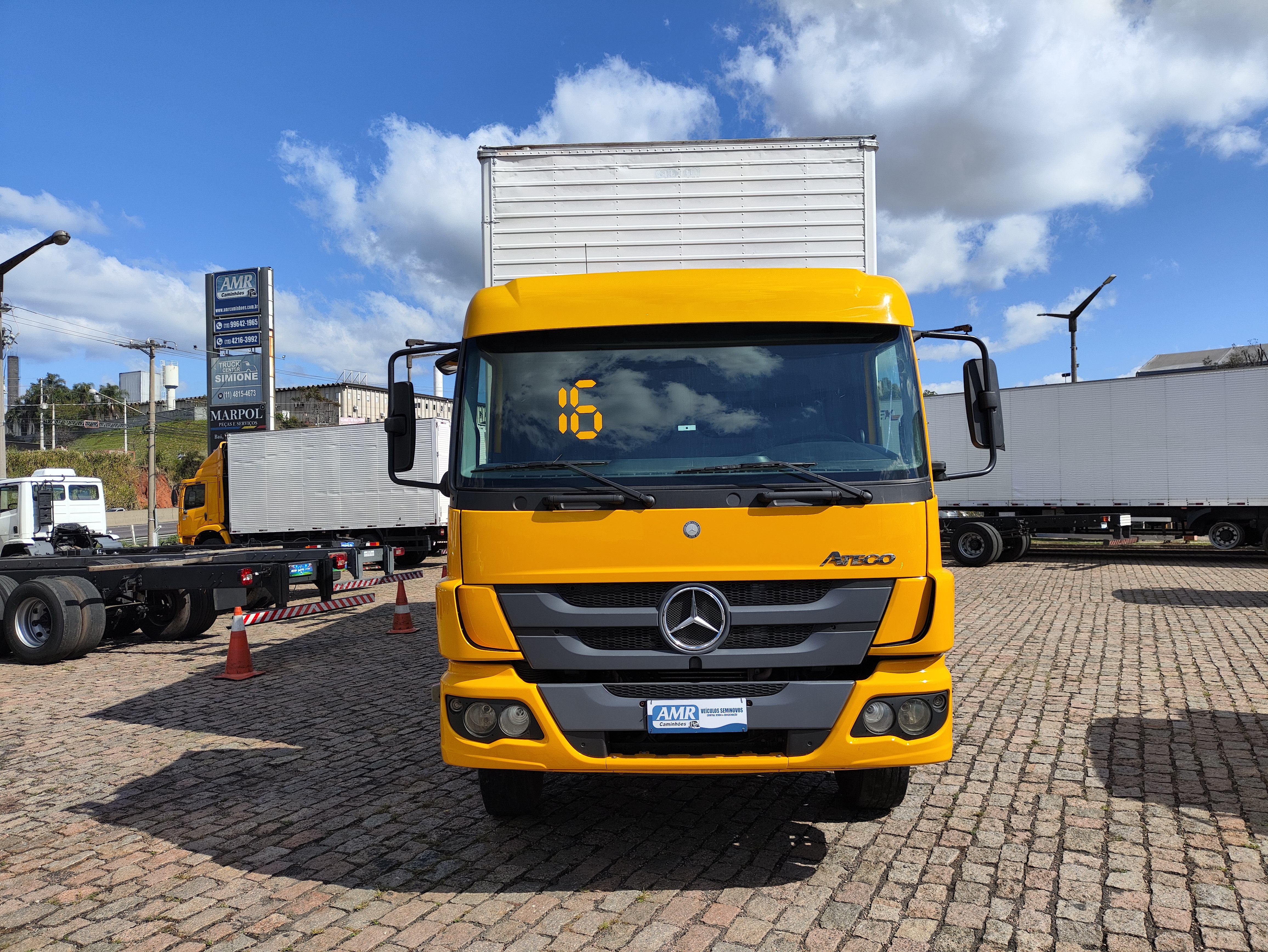 MERCEDES-BENZ Atego 2426 6x2 2p (diesel) (E5) 2016