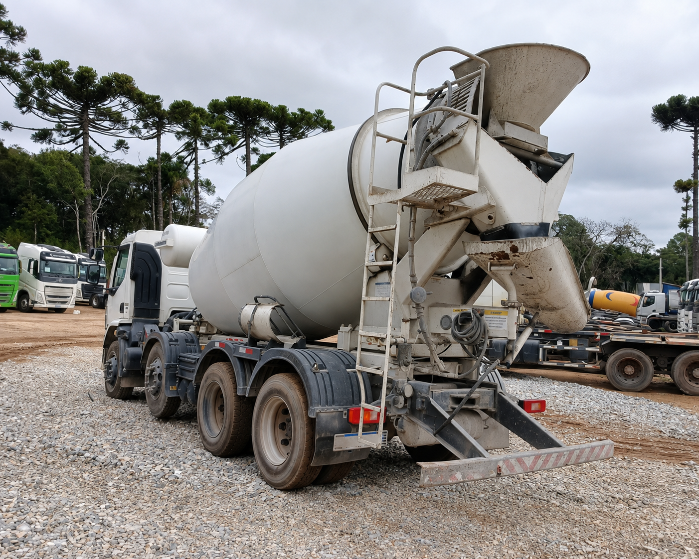 VOLVO VM 290 8X4 2p (diesel) (E6) 2024