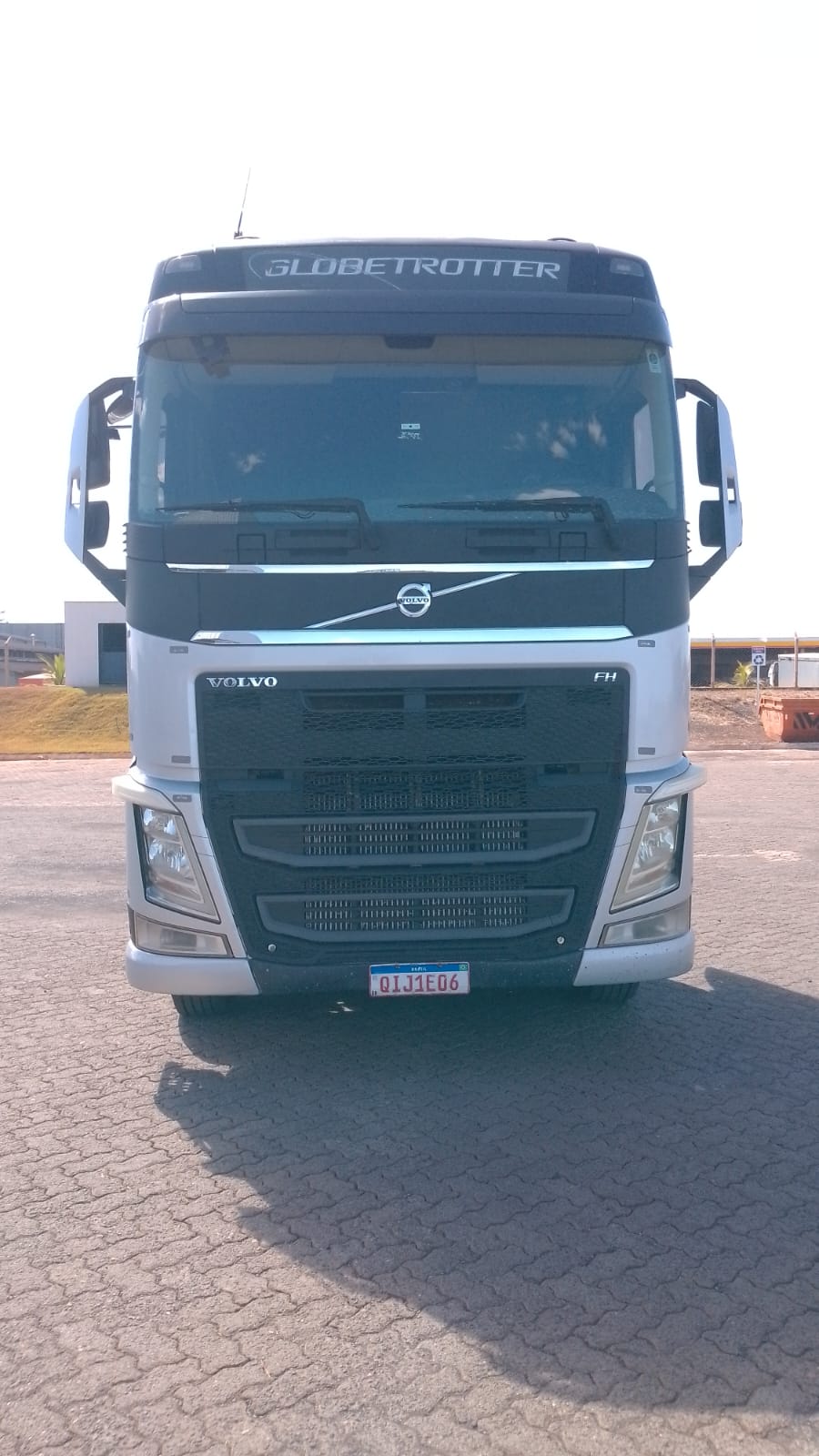 VOLVO FH-460 GLOBETROTTER 6x4 2p (diesel) (E5) 2016