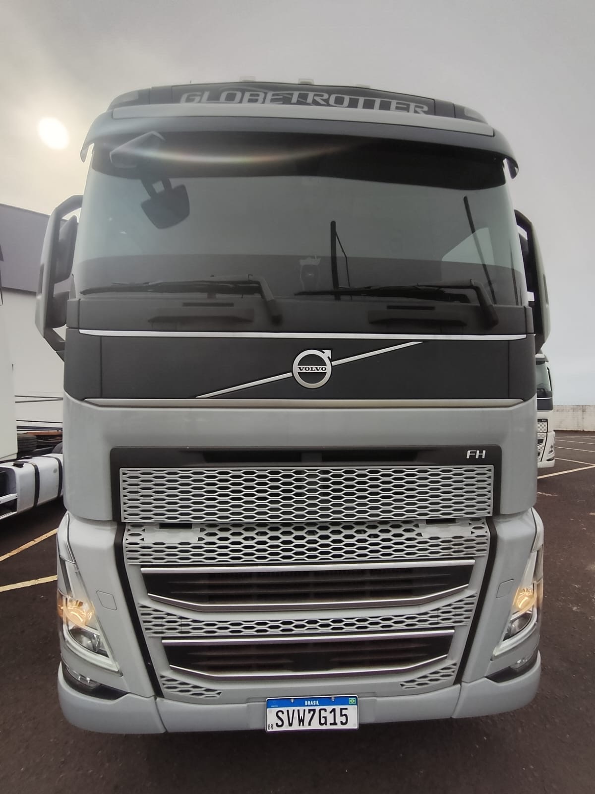 VOLVO FH-460 GLOBETROTTER 6X2 2p (diesel) (E6) 2024