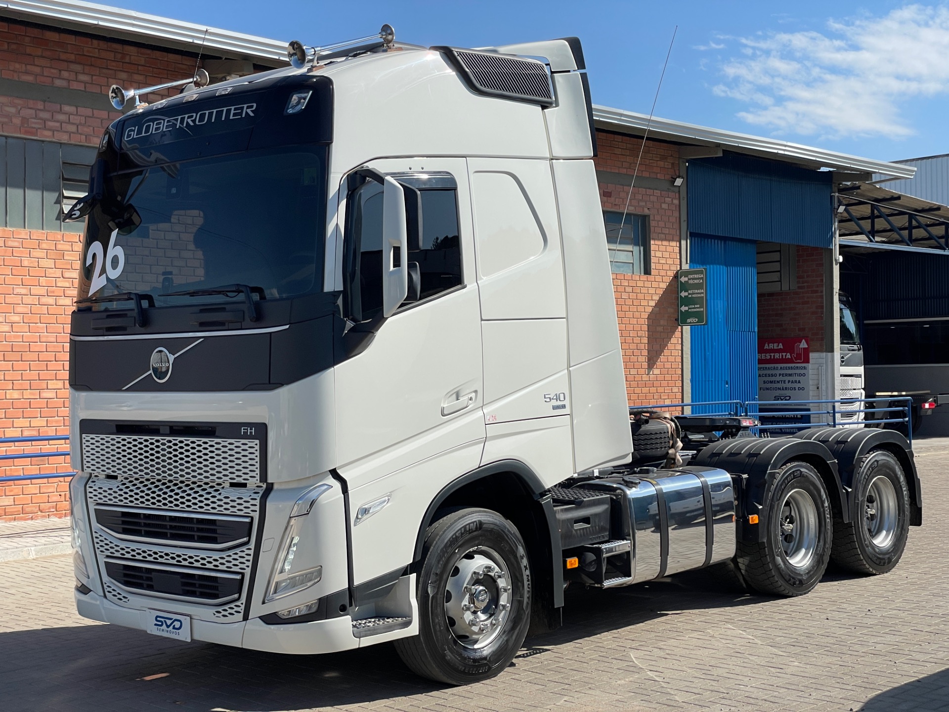VOLVO FH-540 GLOBETROTTER XL 6X4 (diesel) (E6)