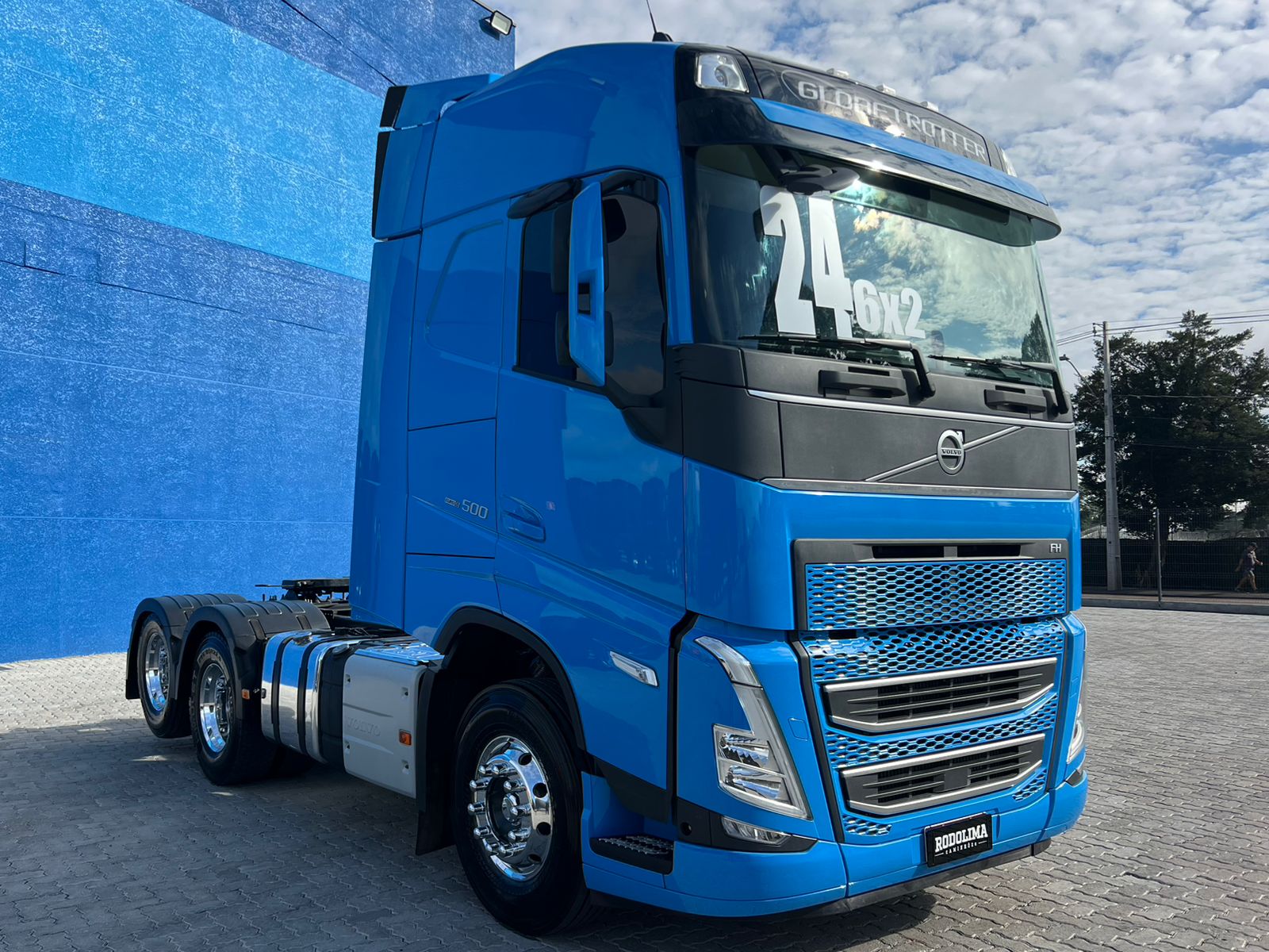 VOLVO FH-500 GLOBETROTTER 6X2 2p (diesel) (E6) 2024