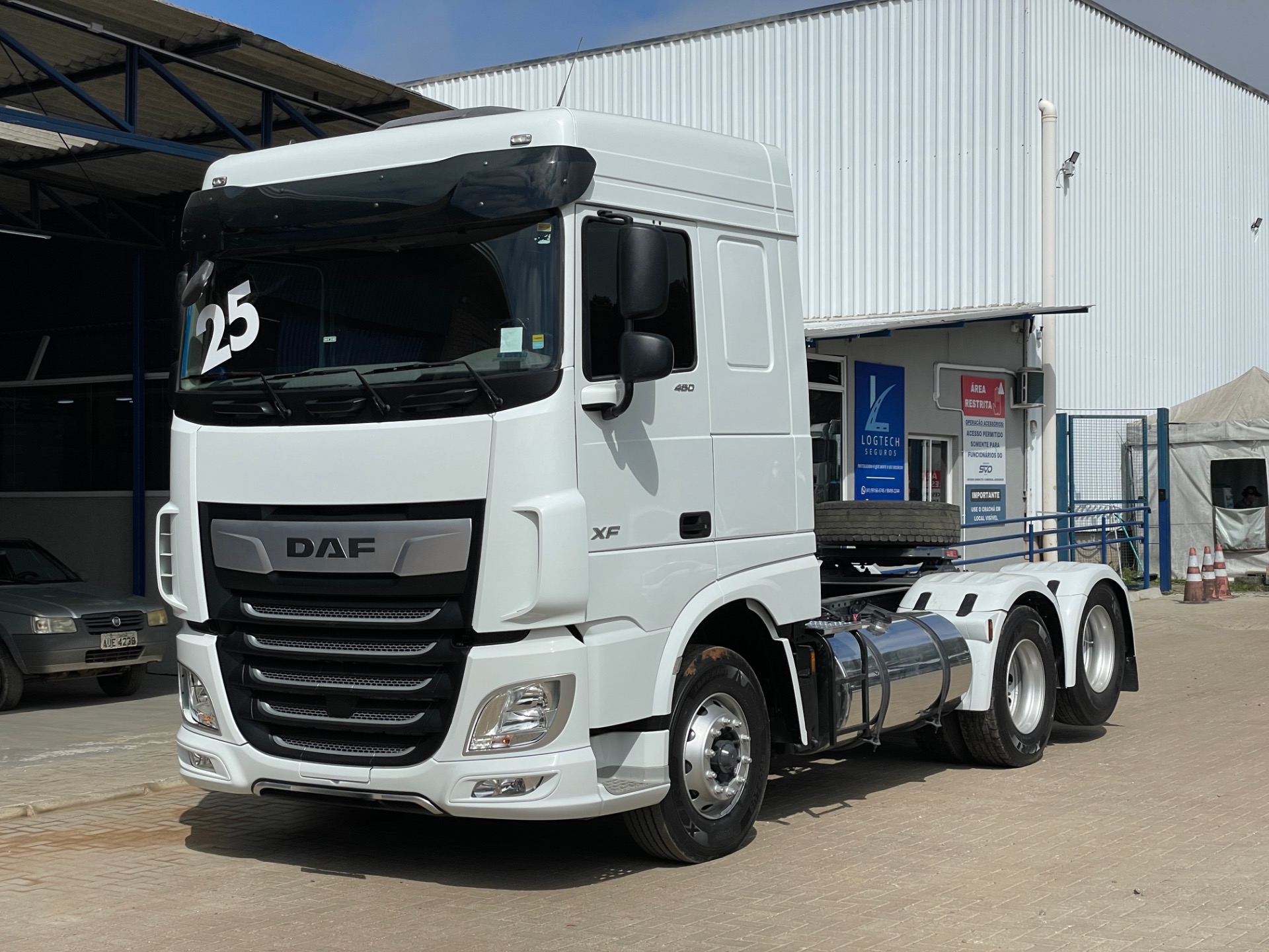 DAF XF FTS480 6x2 Space Cab (Diesel)(E6)