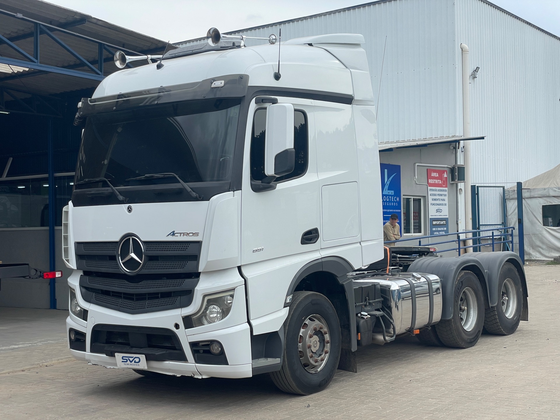 MERCEDES-BENZ Actros 2651 MP5 S 6x4 2p (diesel)(E5)
